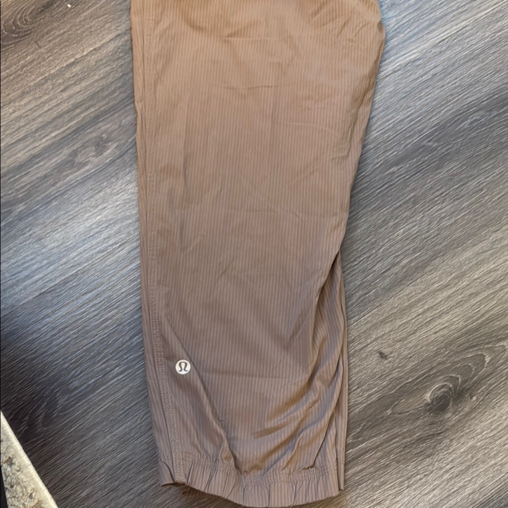 lululemon athletica Brown Capris